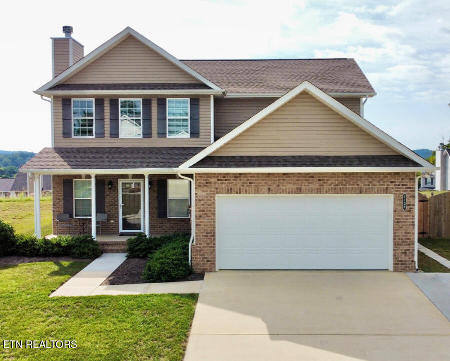 Sky Top Ln, Powell, TN 37849