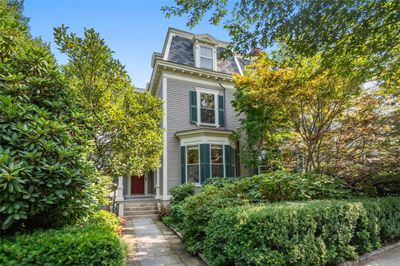 107 Prospect Street, House other with 5 bedrooms, 4 bathrooms and 2 parking in Providence RI | Image 1