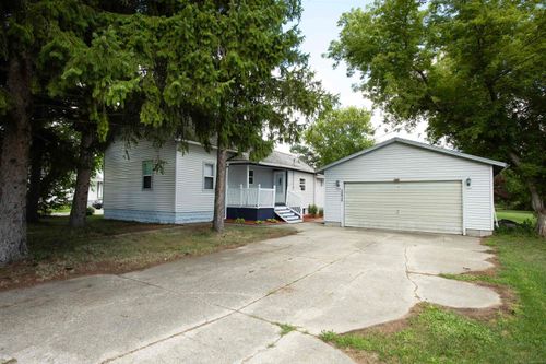 2636 Henry St, Port Huron, MI, 48060-2525 | Card Image