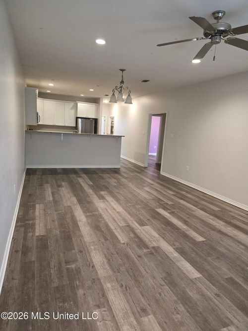 13074 Tracewood Dr, Gulfport, MS, 39503-4350 | Card Image