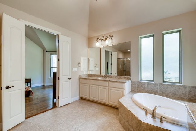 4216 Myrtle Beach Dr, House other with 5 bedrooms, 5 bathrooms and 2 parking in Austin TX | Image 14