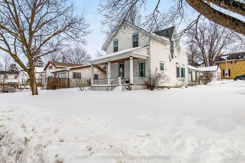 152 Charles St E, Ingersoll, ON, N5C1K2 | Card Image