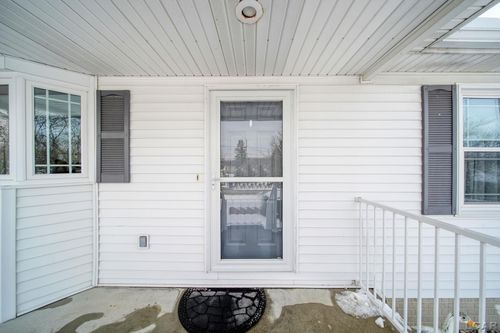 14401 Limerick Ln, Cement City, MI, 49233-9652 | Card Image