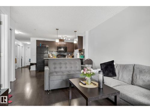 209-3353 16a Ave Nw, Edmonton, AB, T6T0V4 | Card Image