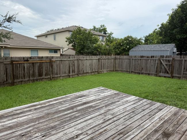 1018 Gentry Dr, House other with 3 bedrooms, 2 bathrooms and 4 parking in Leander TX | Image 16