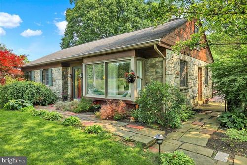 249 Letort Rd, Millersville, PA, 17551-9757 | Card Image