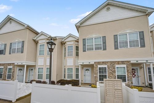 394 Spring Dr, East Meadow, NY, 11554-2276 | Card Image