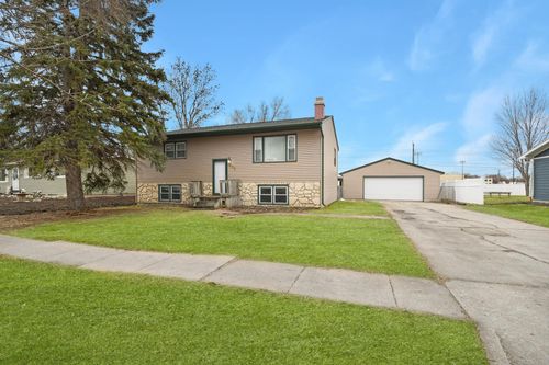 202 5th Street E, West Fargo, ND, 58078 | Card Image