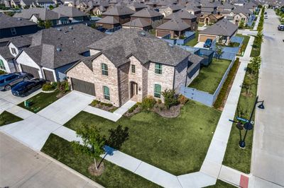 7001 Lowbranch Trail, House other with 4 bedrooms, 3 bathrooms and null parking in Little Elm TX | Image 2