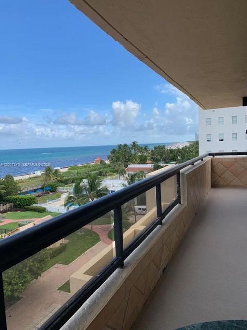 apt-711-2555 Collins Ave, Miami Beach, FL, 33140-4775 | Card Image