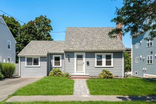 36 Russell St, Quincy, MA, 02171-1621 | Card Image