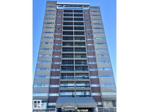 8735 165 St Nw, Edmonton, AB, T5R2R6 | Card Image