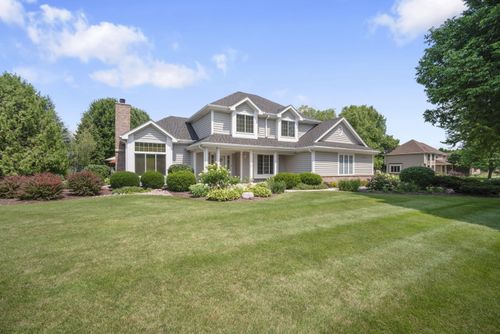 6928650 Beverly Ln, Hartland, WI, 53029-8743 | Card Image