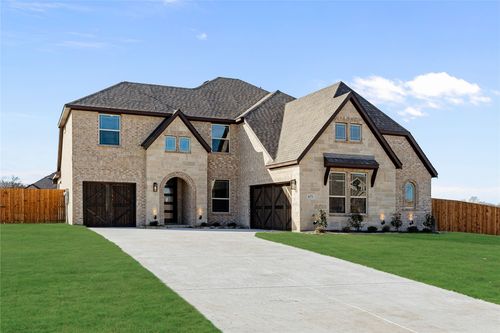 673 Serenity Ln, Red Oak, TX, 75154-2933 | Card Image
