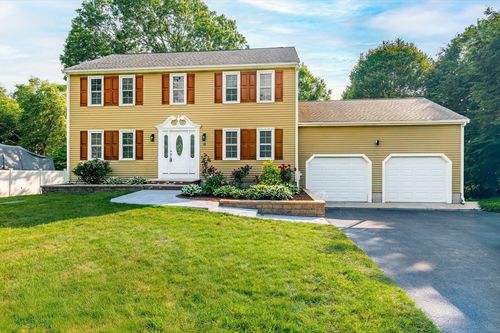 13 Laura Ln, Norton, MA, 02766-1044 | Card Image