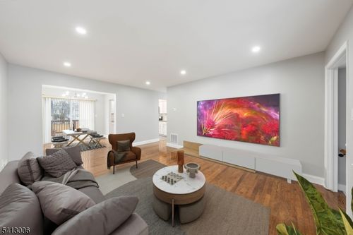 683 Maple Ave, Rahway, NJ, 07065-2608 | Card Image