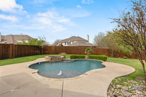613 Windward Dr, Murphy, TX, 75094-5322 | Card Image