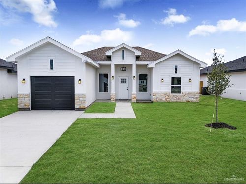 17898 Redwood Street, Combes, TX, 78552 | Card Image