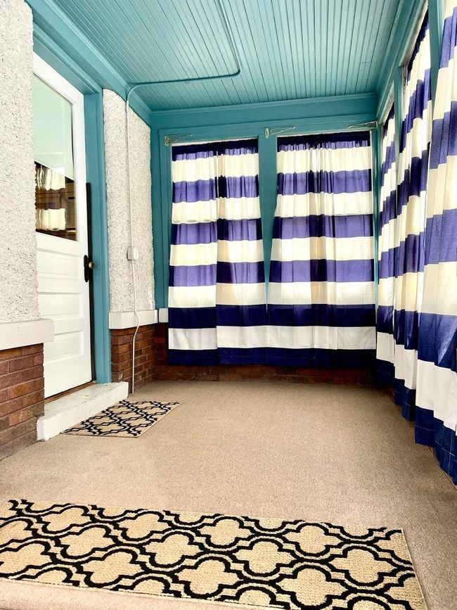204 N Oak St, Home with 3 bedrooms, 1 bathrooms and null parking in Villa Grove IL | Image 14