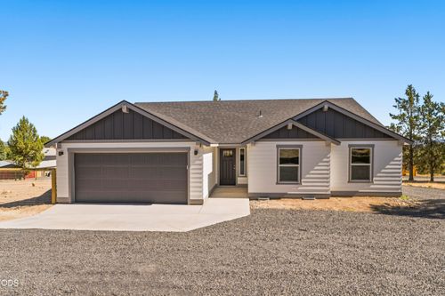 6075 Nw Elliott St, Prineville, OR, 97754-7591 | Card Image