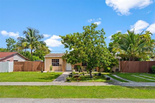 6233 Rodman St, Hollywood, FL, 33023 | Card Image