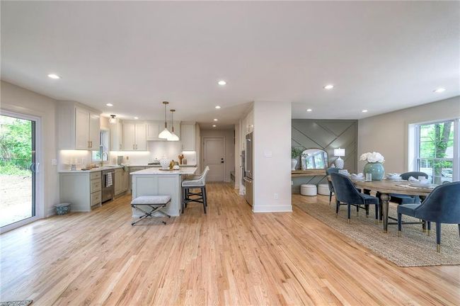 10314 Sagamore Ln, House other with 6 bedrooms, 5 bathrooms and null parking in Leawood KS | Image 19