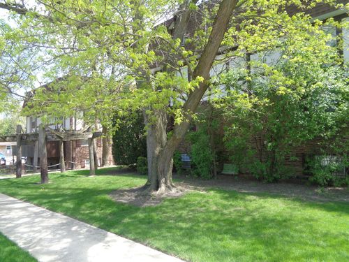 1w-9433 S 86th Ct, Hickory Hills, IL, 60457-2710 | Card Image