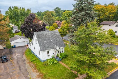 30 Wilson Ave, ROTHSCHILD, WI, 54474-1124 | Card Image