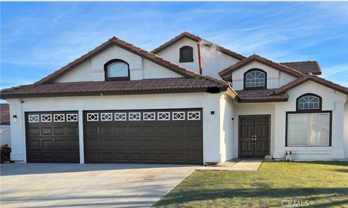 12705 El Dorado Way, Victorville, CA, 92392-7496 | Card Image