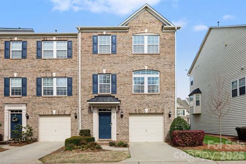 6148 Rockefeller Ln, Charlotte, NC, 28210-4493 | Card Image