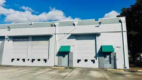 7953 Nw 64th St, Medley, FL, 33166-6562 | Card Image