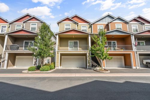 unit-15-411 Berrydale Ave, Medford, OR, 97501-1950 | Card Image