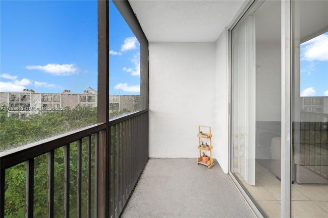 APT-503 - 8730 N Sherman Cir, Condo with 2 bedrooms, 2 bathrooms and null parking in Miramar FL | Image 12
