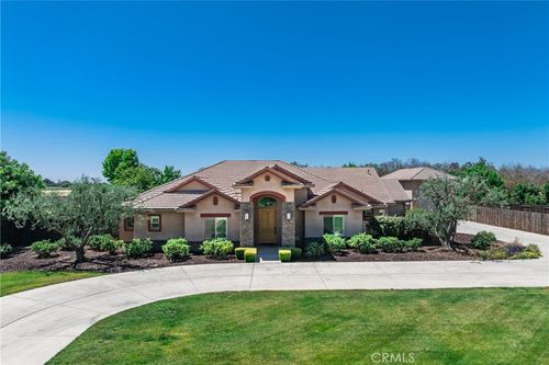 13611 Francisco Dr, Hanford, CA, 93230-8006 | Card Image