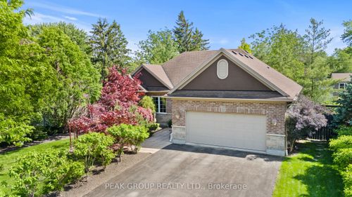 18 Martha Crt, Fenwick, ON, L0S1C0 | Card Image
