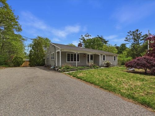40 Bennets Neck Dr, Bourne, MA, 02559 | Card Image