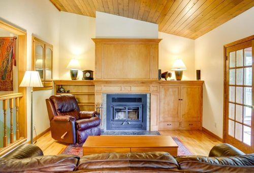 13445 190th Ave Nw, Elk River, MN, 55330-1193 | Card Image