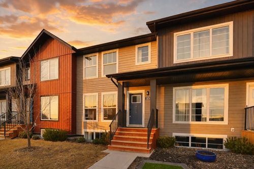 15 Iron Gate Blvd, Sylvan Lake, AB, T4S0T6 | Card Image