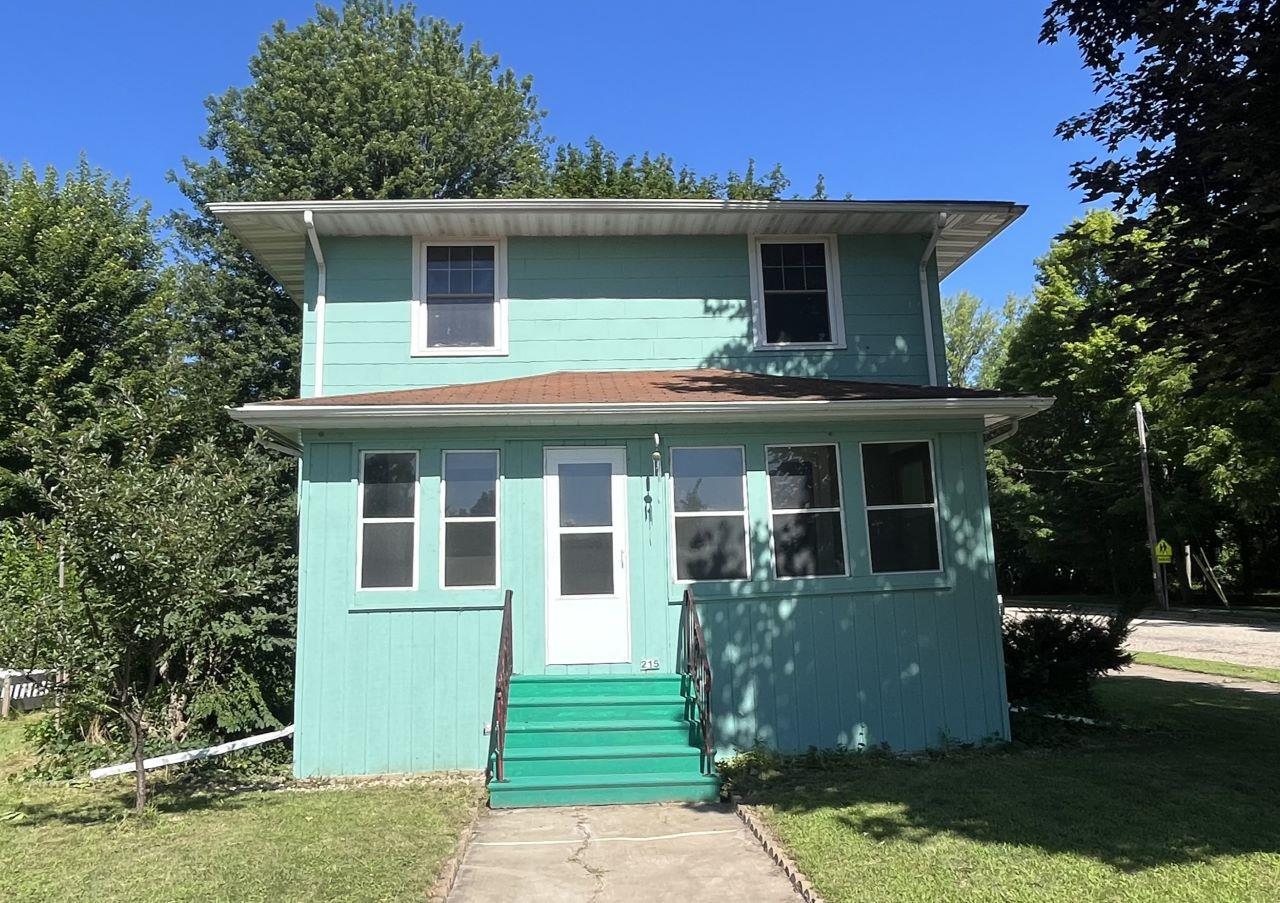 Main St, Clintonville, WI 54929