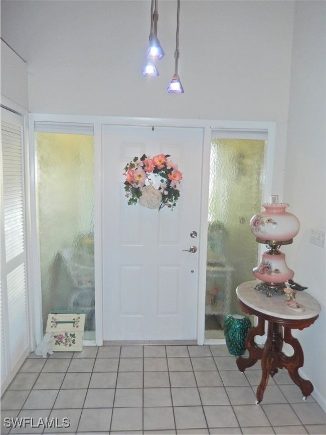 902 Mcgregor Park Cir, House attached with 2 bedrooms, 2 bathrooms and null parking in FORT MYERS FL | Image 10