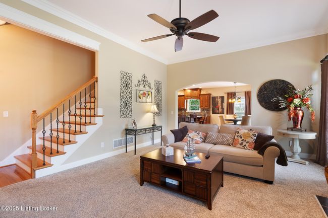 905 Fossil Creek Cir, House other with 4 bedrooms, 3 bathrooms and null parking in Louisville KY | Image 12
