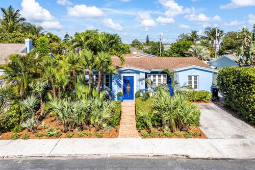719 N Palmway, Lake Worth Beach, FL, 33460-2711 | Card Image