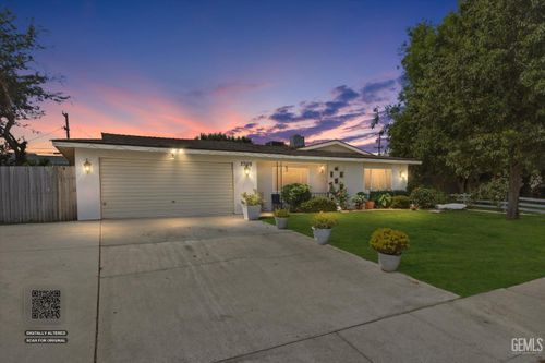 3705 Madrid Avenue, Bakersfield, CA, 93309 | Card Image