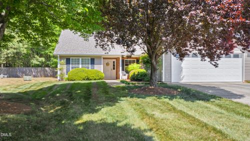 670 Huntingdon Street, Elon, NC, 27244 | Card Image