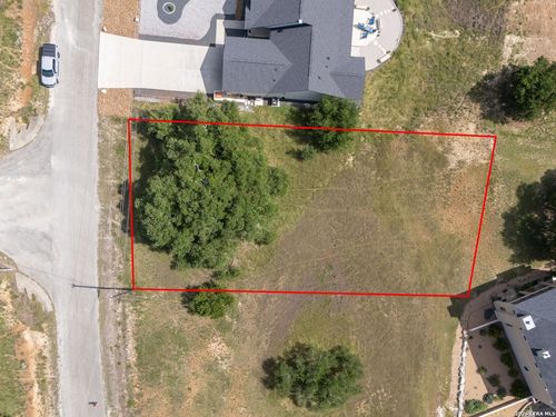 109 Peter Kleid Loop, Blanco, TX, 78606-2042 | Card Image