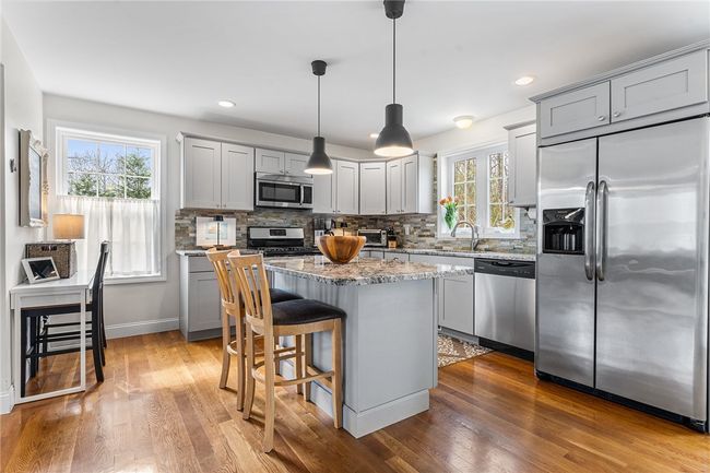 135 Crandall Rd, House other with 3 bedrooms, 3 bathrooms and 7 parking in Tiverton RI | Image 6
