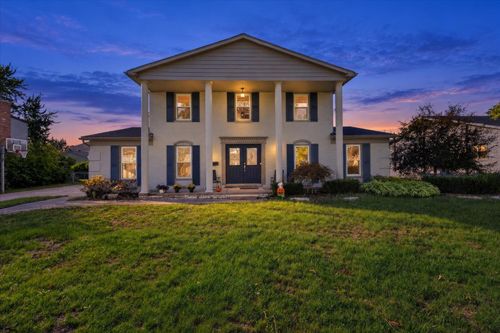 36523 Whitcomb St, Livonia, MI, 48154-1653 | Card Image