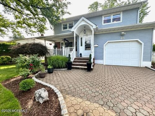 23 Charles St, Clark, NJ, 07066-2403 | Card Image