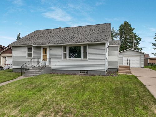 2014 Ivy St, Bloomer, WI, 54724-1835 | Card Image