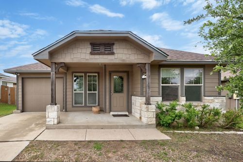 621 Amber Ln, Jarrell, TX, 76537-1464 | Card Image